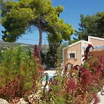 Βίλα Ponderosa Kefalonia *
