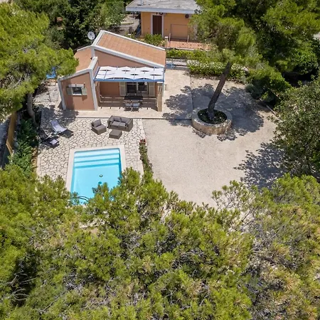 Вилла Ponderosa Kefalonia *
